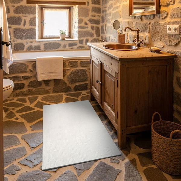 Harmony 2 x 3 ft. White Non-Slip Rubber Back Washable Polyester Wave Bath Rug