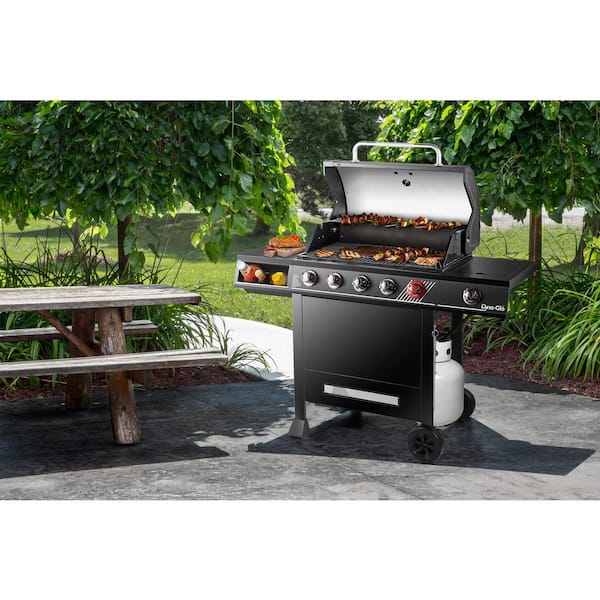 5-Burner Propane Gas Grill in Matte Black with TriVantage Multifunctional Cooking System