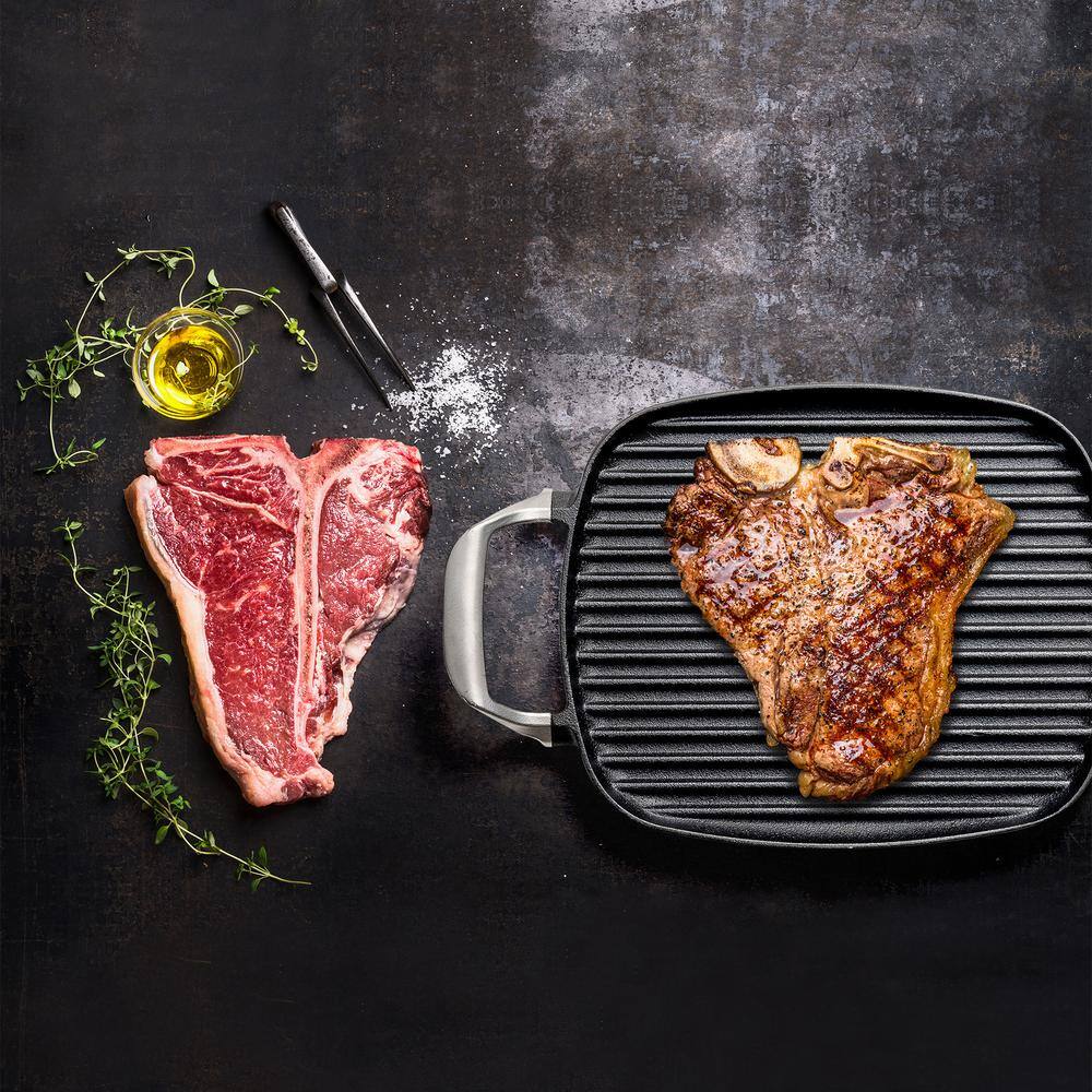 Square Black Cast Iron Grill Pan with Ridges