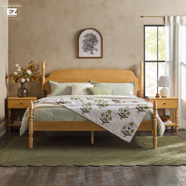 Walker Edison Furniture Company Modern Farmhouse Easy Assembly Beige Solid Wood Frame King Platform Bed with Spindle Detailing