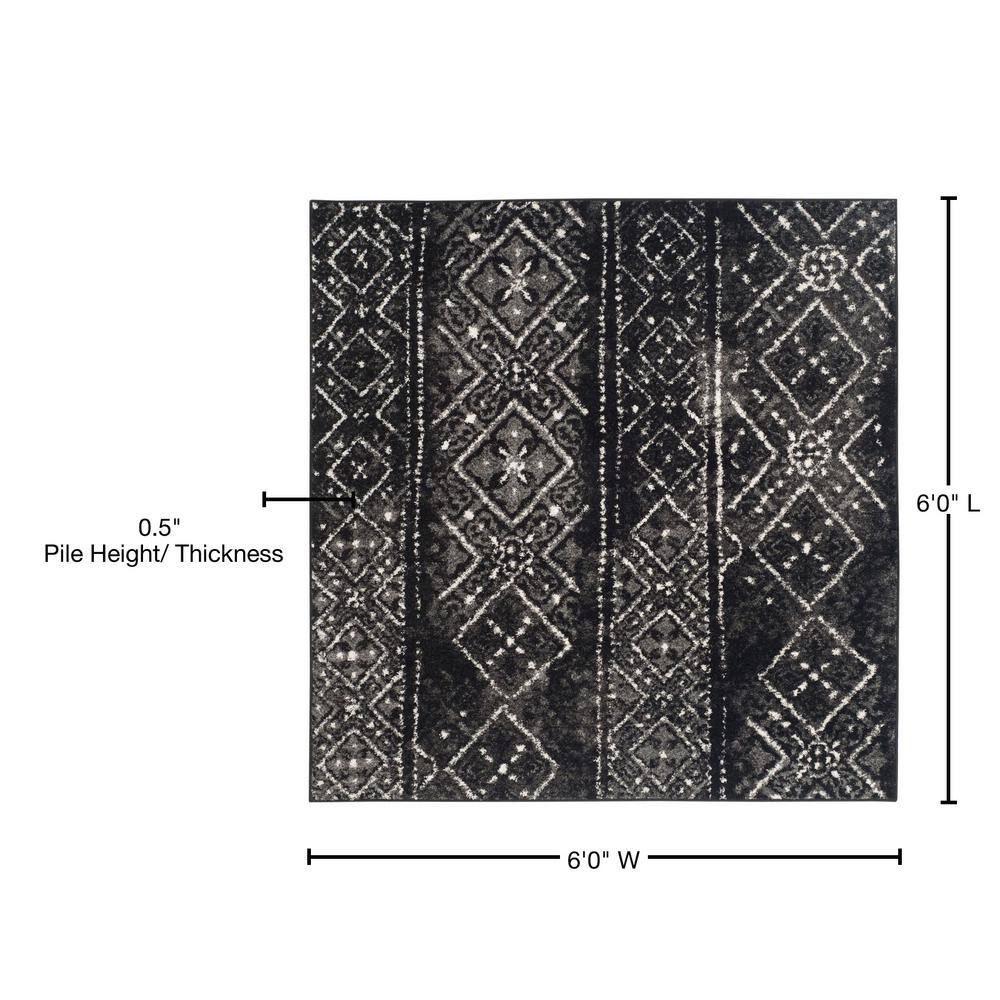 Adirondack Montague Geometric Easy-Care 6' Square Rug in Silver/Black