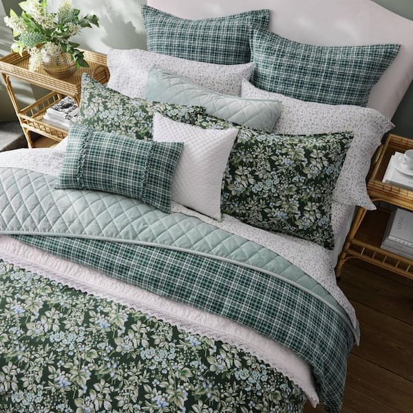 Laura Ashley Bramble Floral 7-Piece Green Cotton Full/Queen Bonus