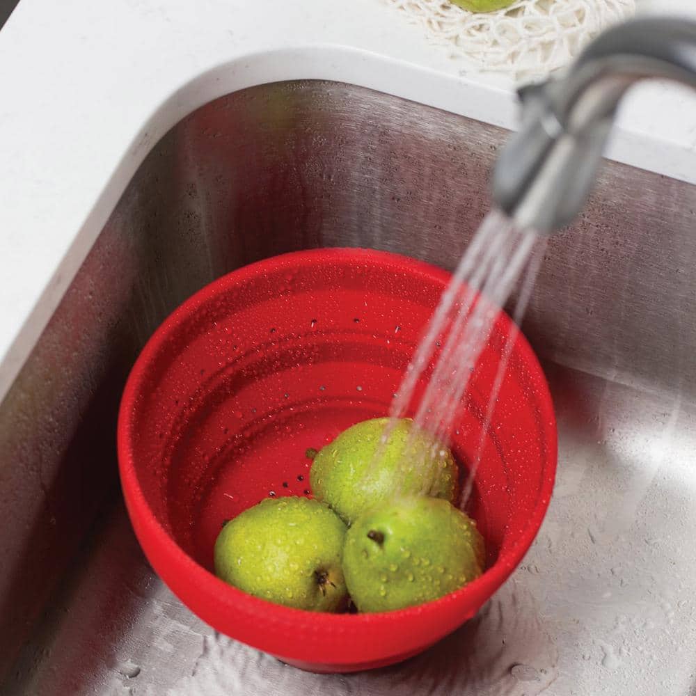 Red 4-Quart Collapsible Silicone Colander