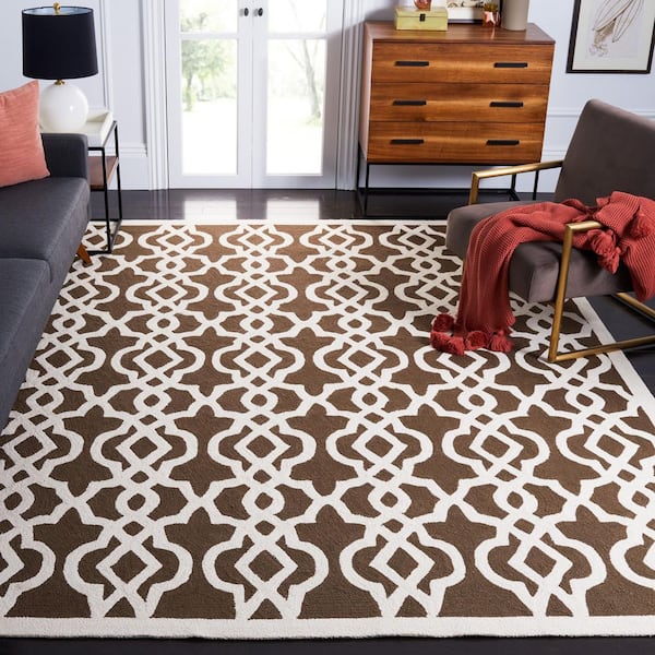 Four Seasons 9 ft. x 12 ft. Mocha/Ivory Trellis Lattice Area Rug