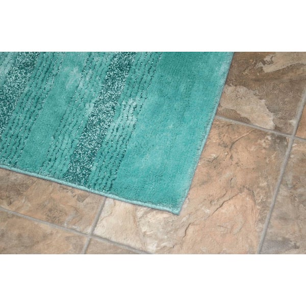Essence Sea Foam 24 in. x 40 in. Washable Bathroom Accent Rug