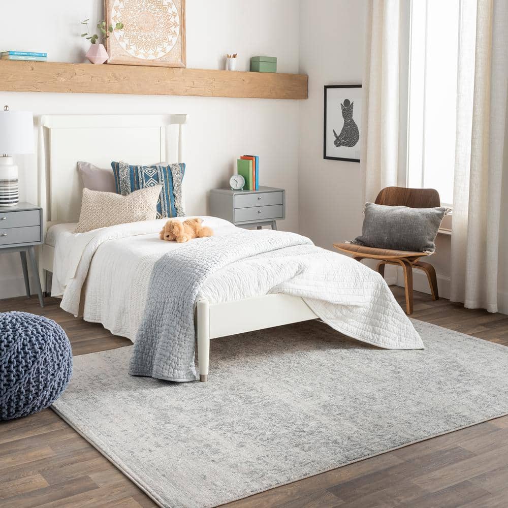Reversible Gray Synthetic Rectangular Rug, 7'10" x 10'3"
