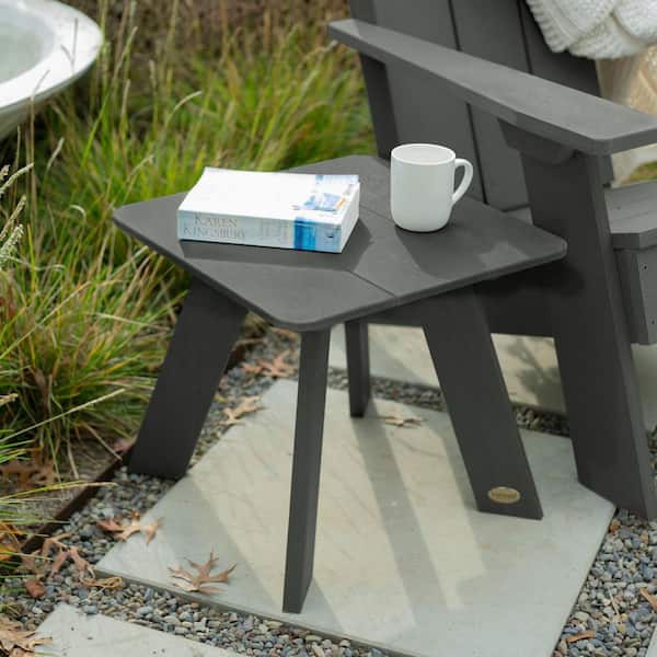 Italica Modern Outdoor Plastic Side Table