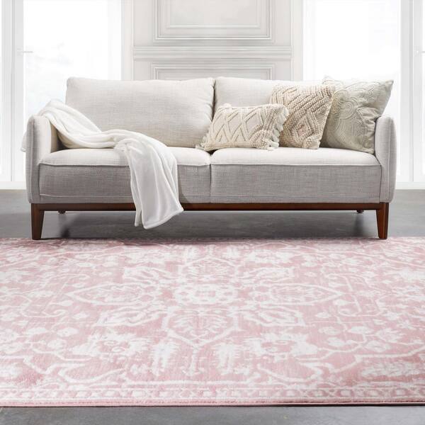 Dazzle Disa Blush Vintage Bohemian Distressed Medallion Oriental 3 ft. 11 in. x 5 ft. 3 in. Accent Area Rug