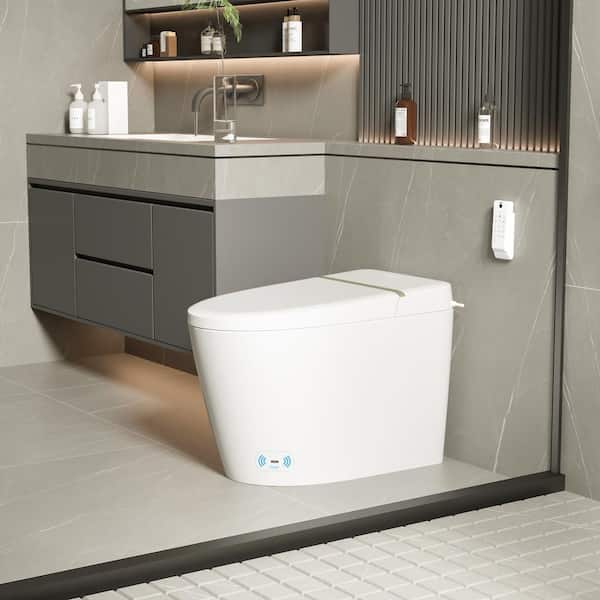 UKISHIRO Elongated Smart Bidet Toilet with Adjustable Sprayer Settings