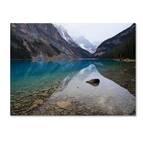 Trademark Fine Art 30 in. x 47 in. Lake Louise Canvas Art