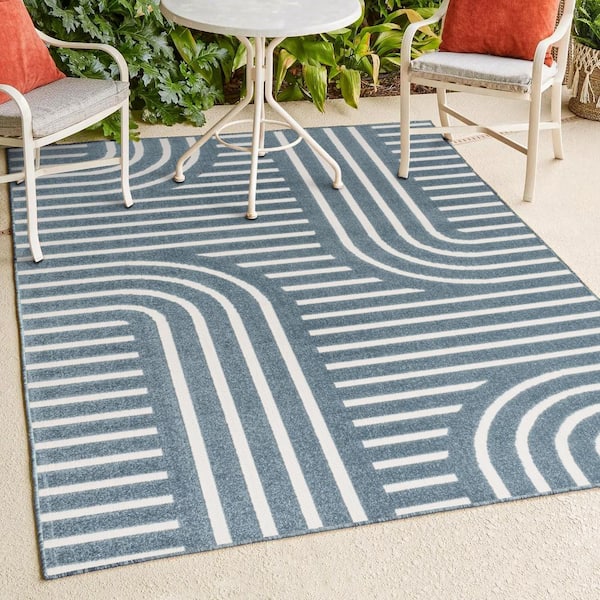 JONATHAN Y Anders High-Low MidCentury Modern Arch Stripe 2-Tone Navy/Cream 5 ft. x 8 ft. Indoor/Outdoor Area Rug