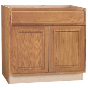 Hampton 36 in. W x 24 in. D x 34.5 in. H Assembled Base Kitchen Cabinet in Medium Oak with Drawer Glides