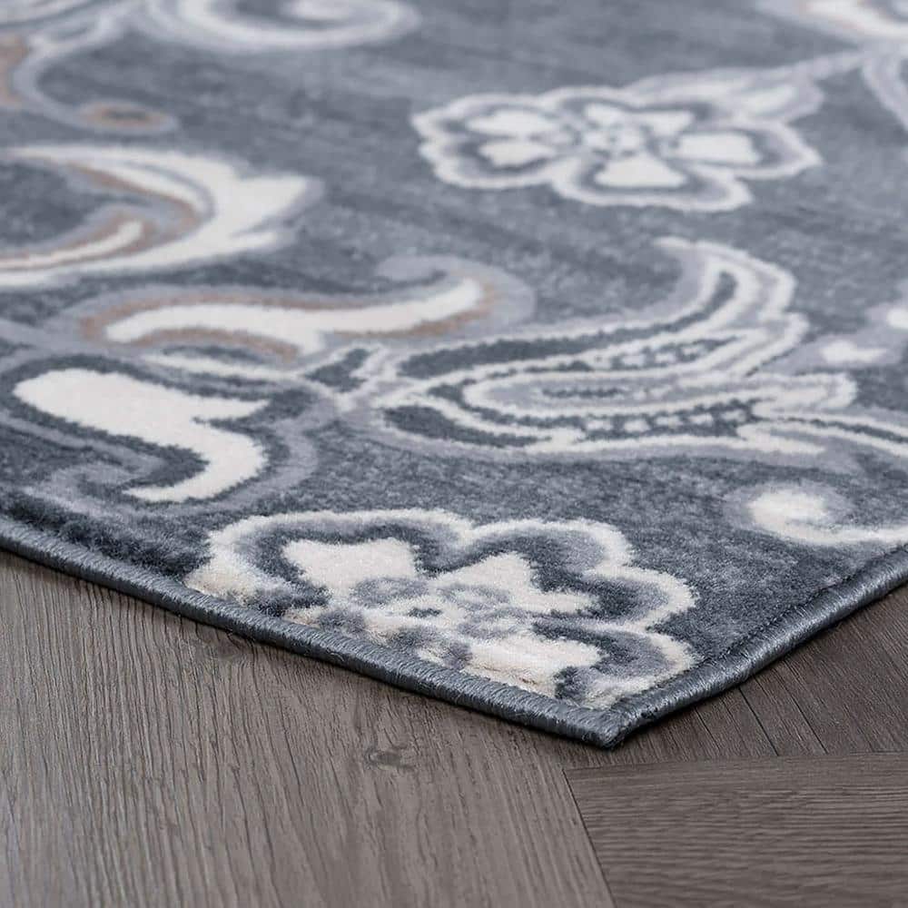 Madison Garland 5' x 7' Handmade Gray Floral Synthetic Area Rug
