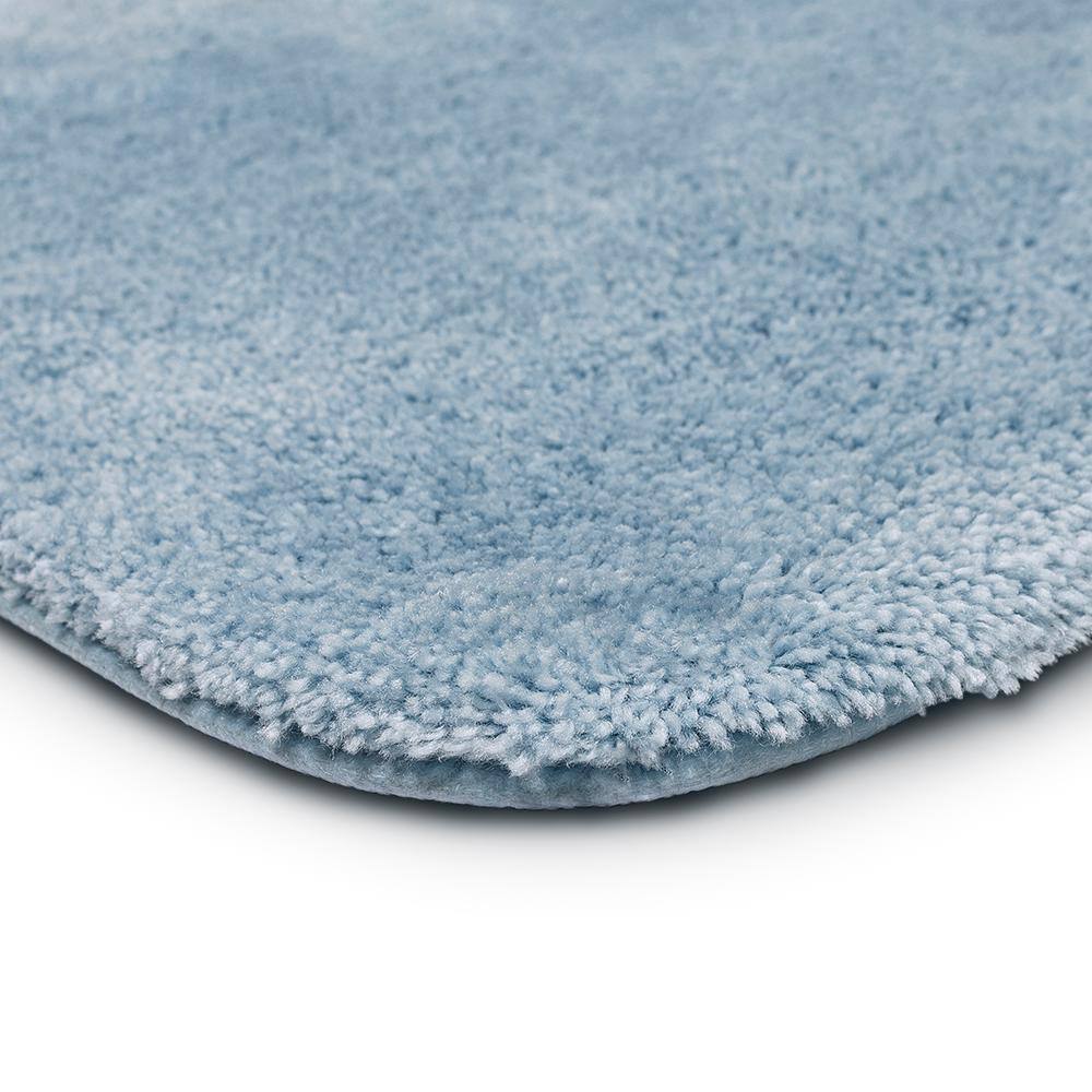 Luxurious Diamond Blue Plush Bath Rug 17" x 24"