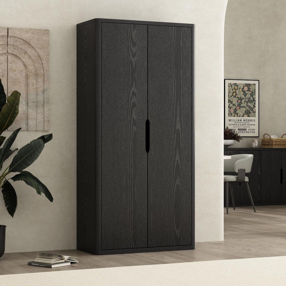 black-manhattan-comfort-