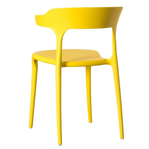 trendy plastic chairs