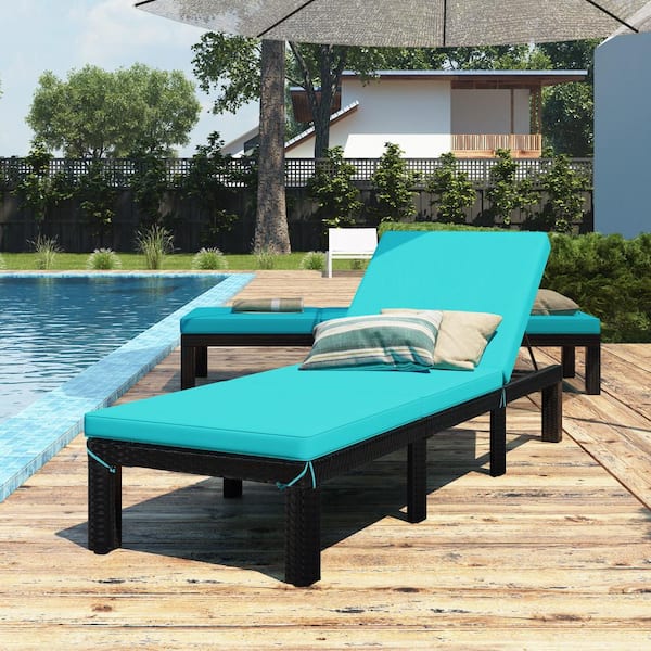 GOSHADOW Black Wicker Outdoor Chaise Lounge with Blue Cushions, Outdoor ...