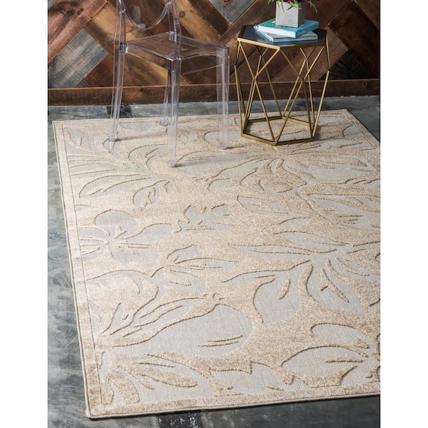 Indoor/Outdoor Jacksonville Beige 6' 0 x 9' 0 Area Rug