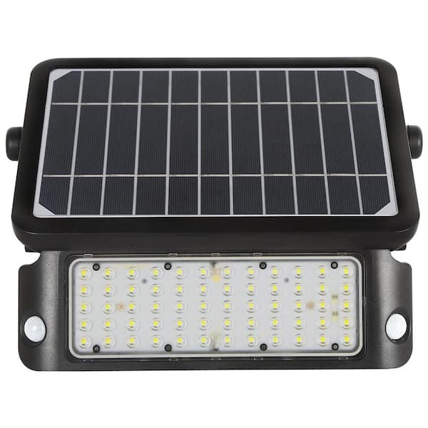 BEYOND LED TECHNOLOGY Solar 10-Watt Equivalent Integrated LED Black Wall Pack Light 1080 Lumens 6000K
