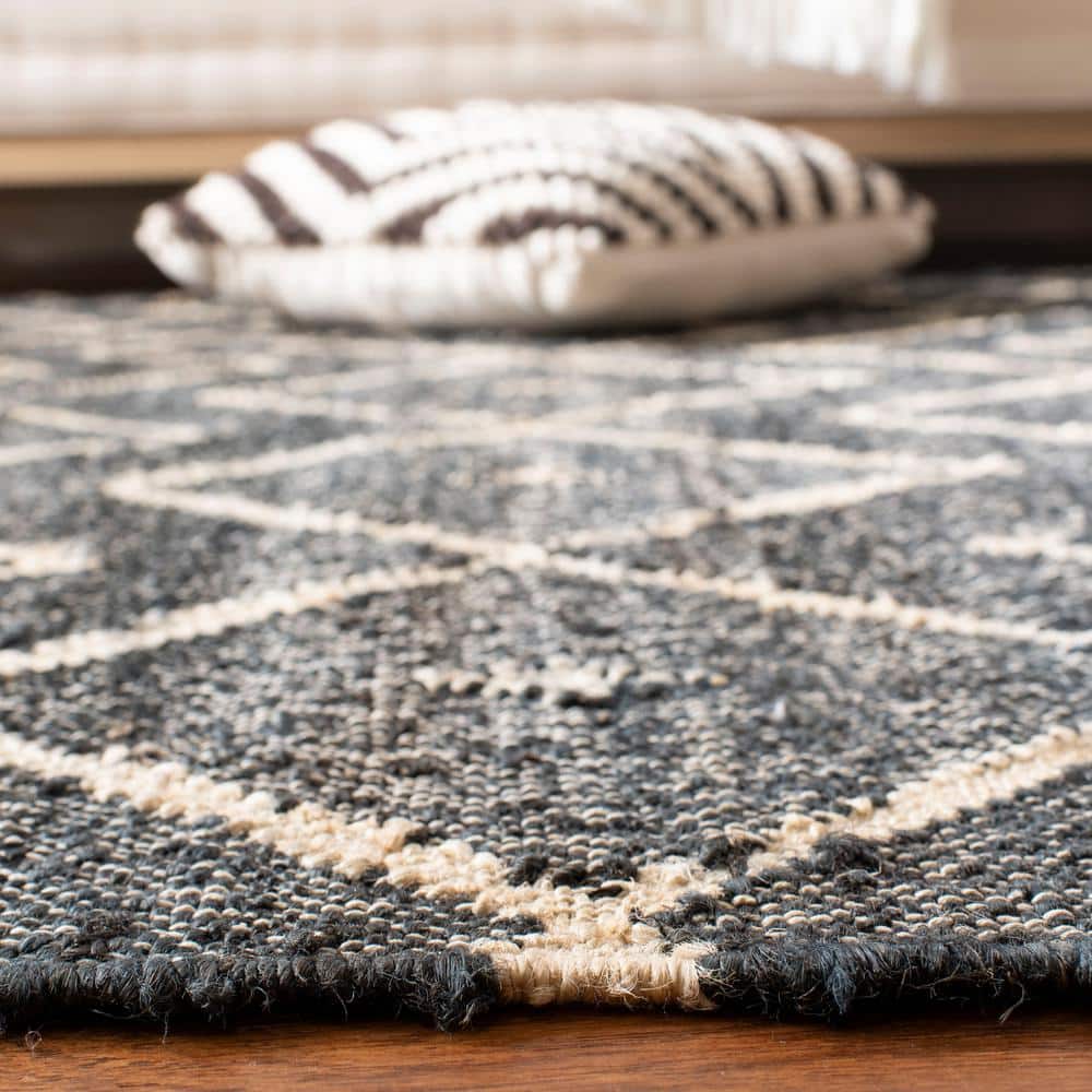 Handmade Charcoal and Natural Wool Cotton 6' x 9' Area Rug