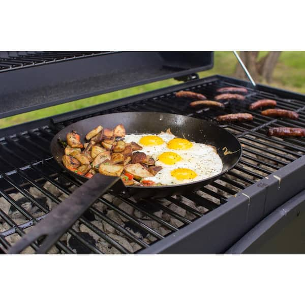 Lodge Seasoned Carbon Steel Griddle Pan