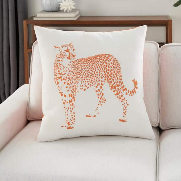 https://images.thdstatic.com/productImages/82b4bb15-d0ab-5675-98cb-1d1ab7762571/svn/mina-victory-throw-pillows-002732-c3_600.jpg