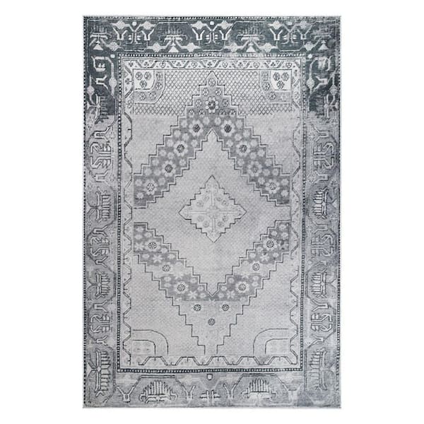 HomeRoots Bernadette Light Gray 6 ft. x 9 ft. Cross Weave Geometric Polyester Rectangle Area Rug