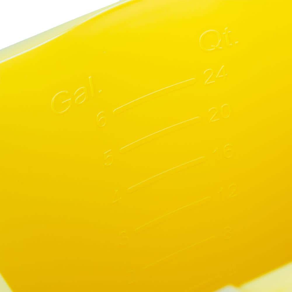 32 Qt. Mop Bucket with Built-In Wringer