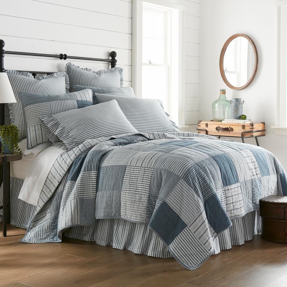 Sawyer Mill Blue and White Cotton King Reversible Quilt Set