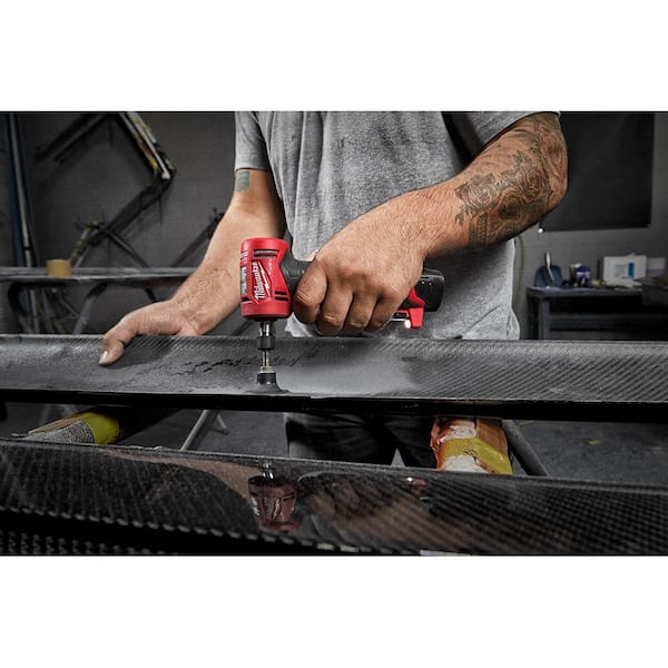 Milwaukee M18 FUEL Brushless Cordless 18 Gauge 1 4 in. Narrow