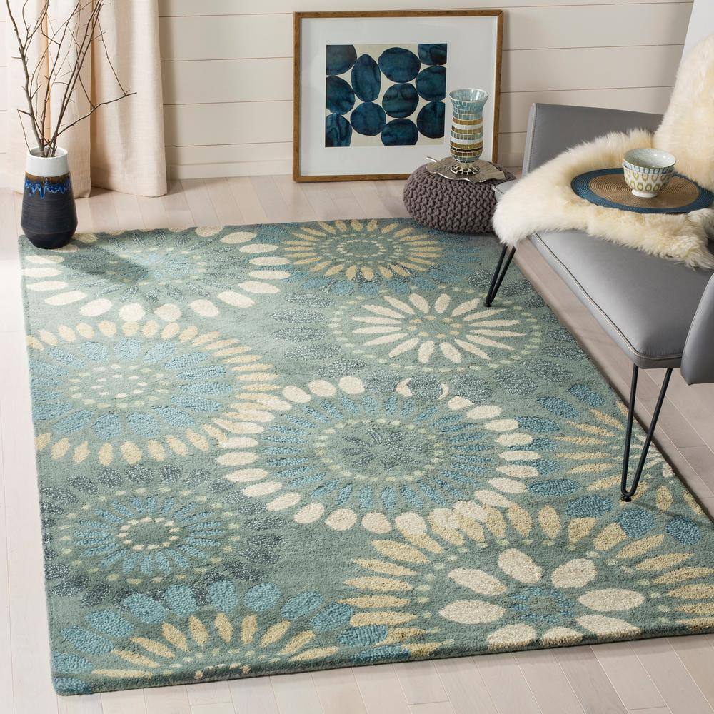 Blossom Bliss Hand-Tufted Blue Floral Wool Rug - 2' x 3'