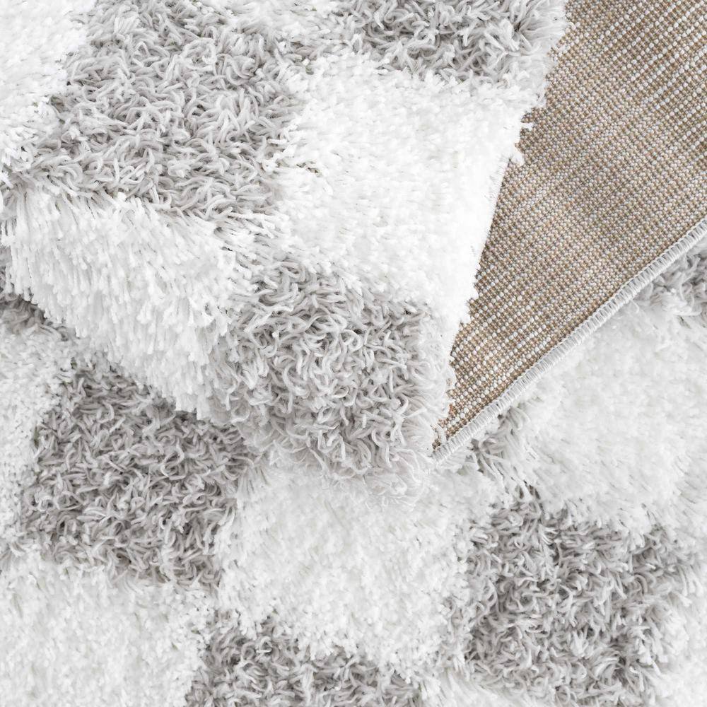 Atira Light Gray and Cream Checkered Shag Area Rug 5'3" x 7'3"