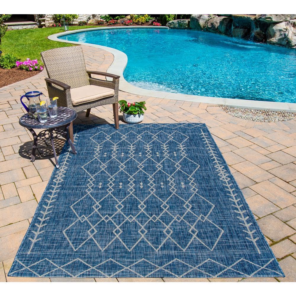 Monaco Blue Geometric Indoor/Outdoor Easy-Care Rug, 3'3" x 5'