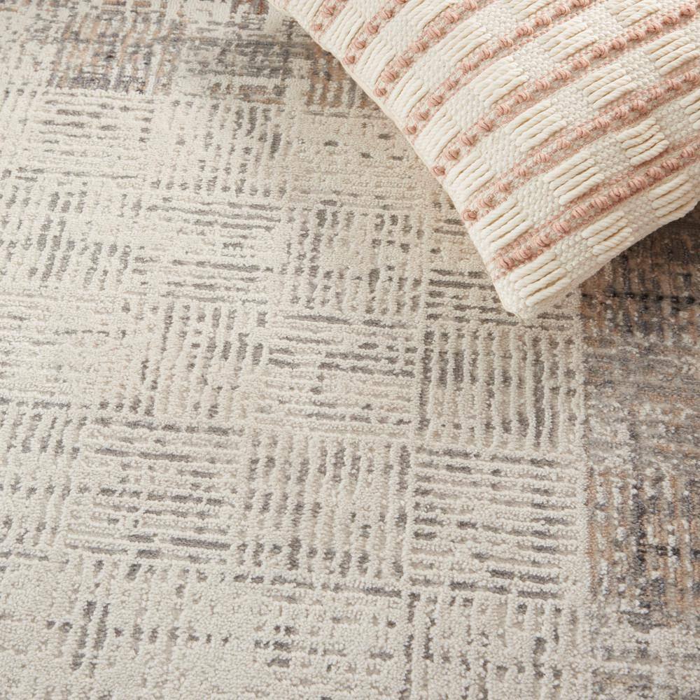 Ivory Grey Rectangular Synthetic Area Rug 5' x 7'