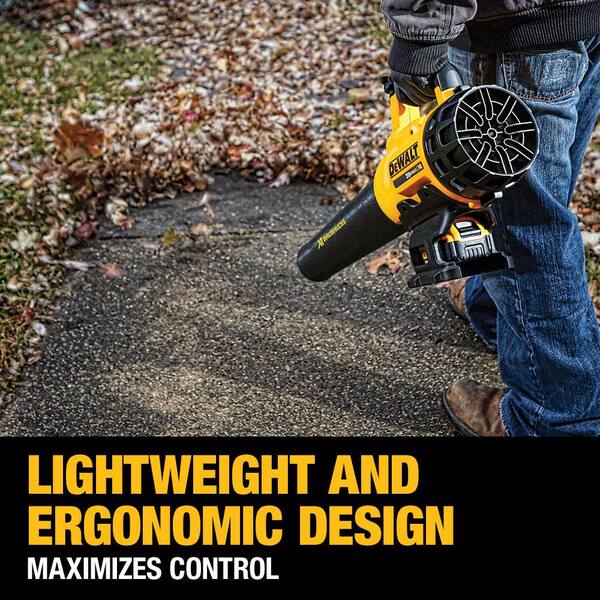 DEWALT - 20V MAX Cordless Battery Powered String Trimmer & Leaf Blower Combo Kit with (1) 4.0 Ah Battery and Charger