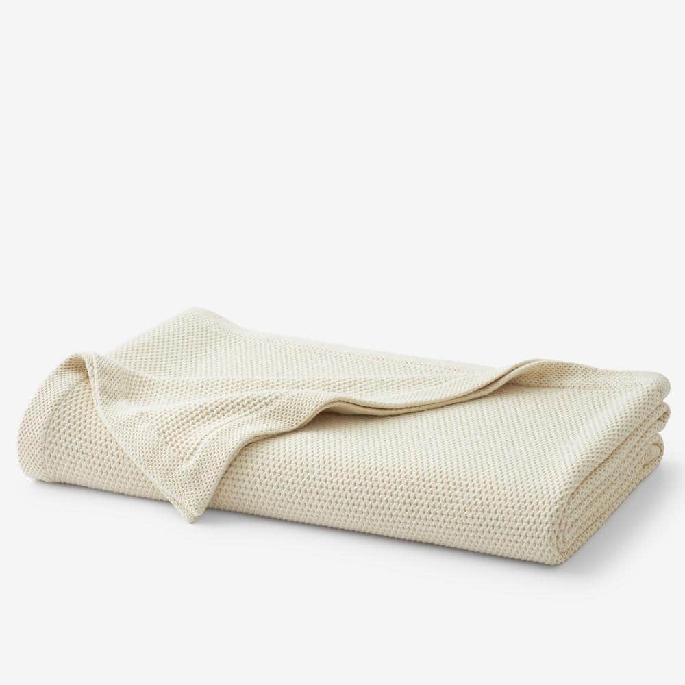 the-company-store-bed-blankets