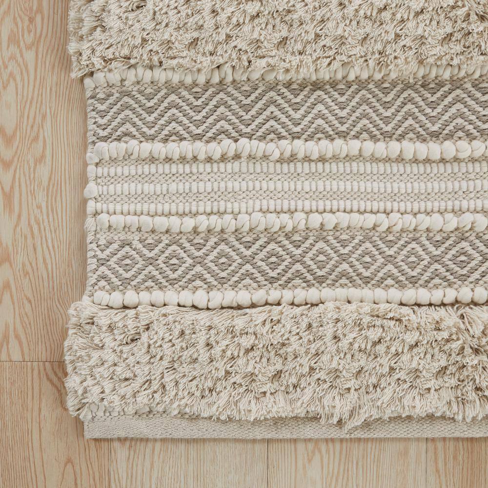 Natural Shaggy Striped Hand-Woven Bathroom Rug 20" x 32"