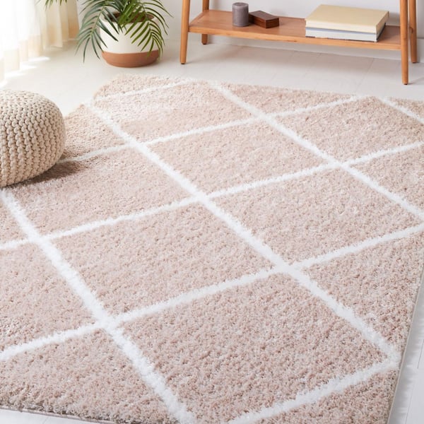 Tahoe Shag 5 ft. x 7 ft. Beige/White Diamond Abstract Area Rug