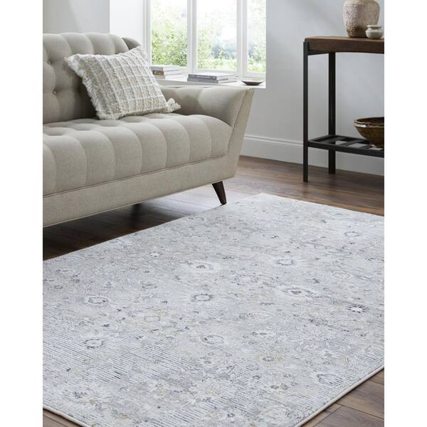 Livabliss Lorenz Gray Traditional Botanical 7 X 10 Area Rug