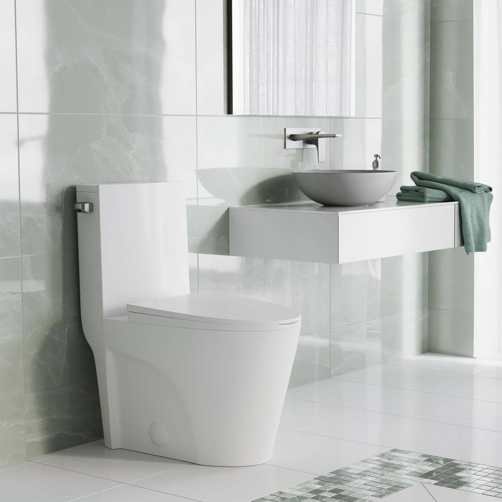 https://images.thdstatic.com/productImages/8348fee7-2fc7-414a-996e-e969e7120f15/svn/glossy-white-swiss-madison-one-piece-toilets-sm-1t253-64_1000.jpg