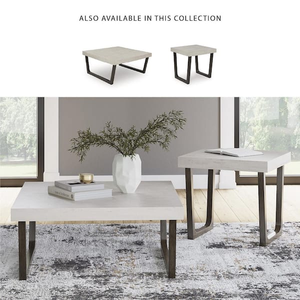 Signature DESIGN BY ASHLEY Westenfort 40 in. Espresso/Gray Square
