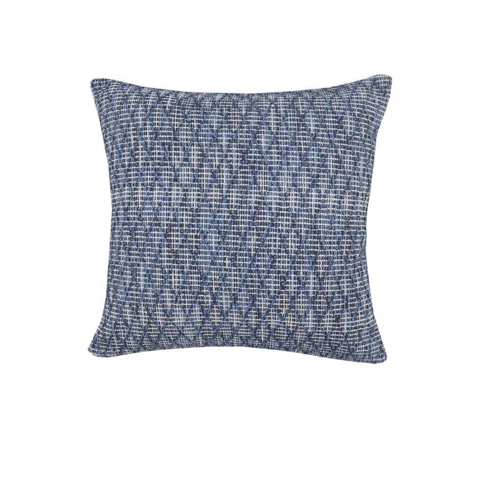 Modern Blue Diamond Geometric Cozy Polyester Fill 20 in. x 20 in. Indoor  T