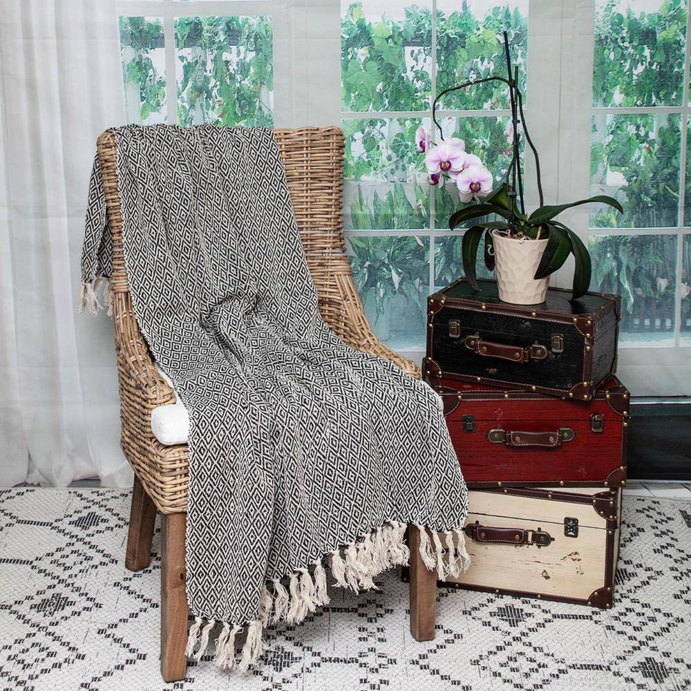 Sasha Casual Black and Beige Wool Handloom Throw Blanket