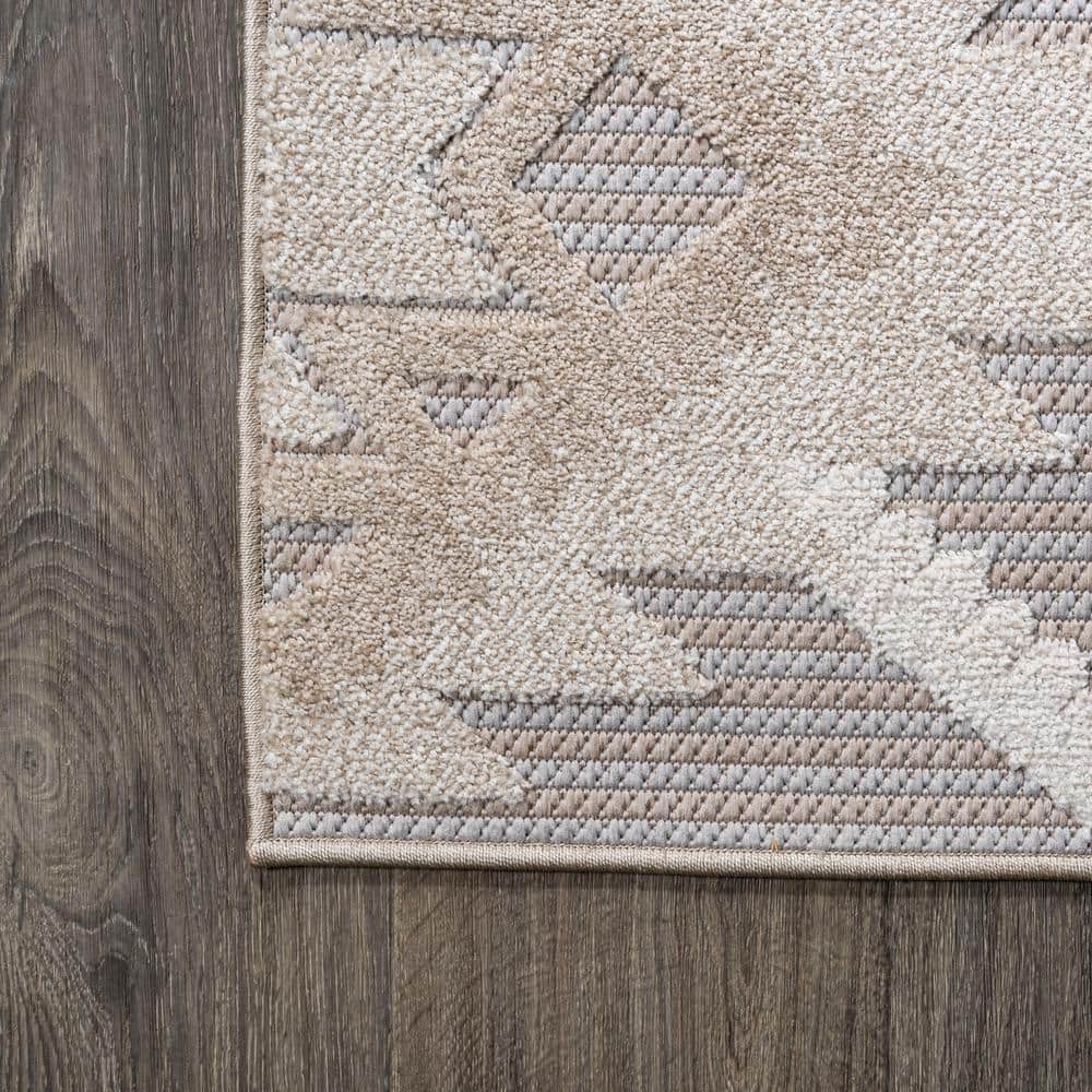 Modern Gray Geometric Synthetic 3x5 Indoor/Outdoor Rug