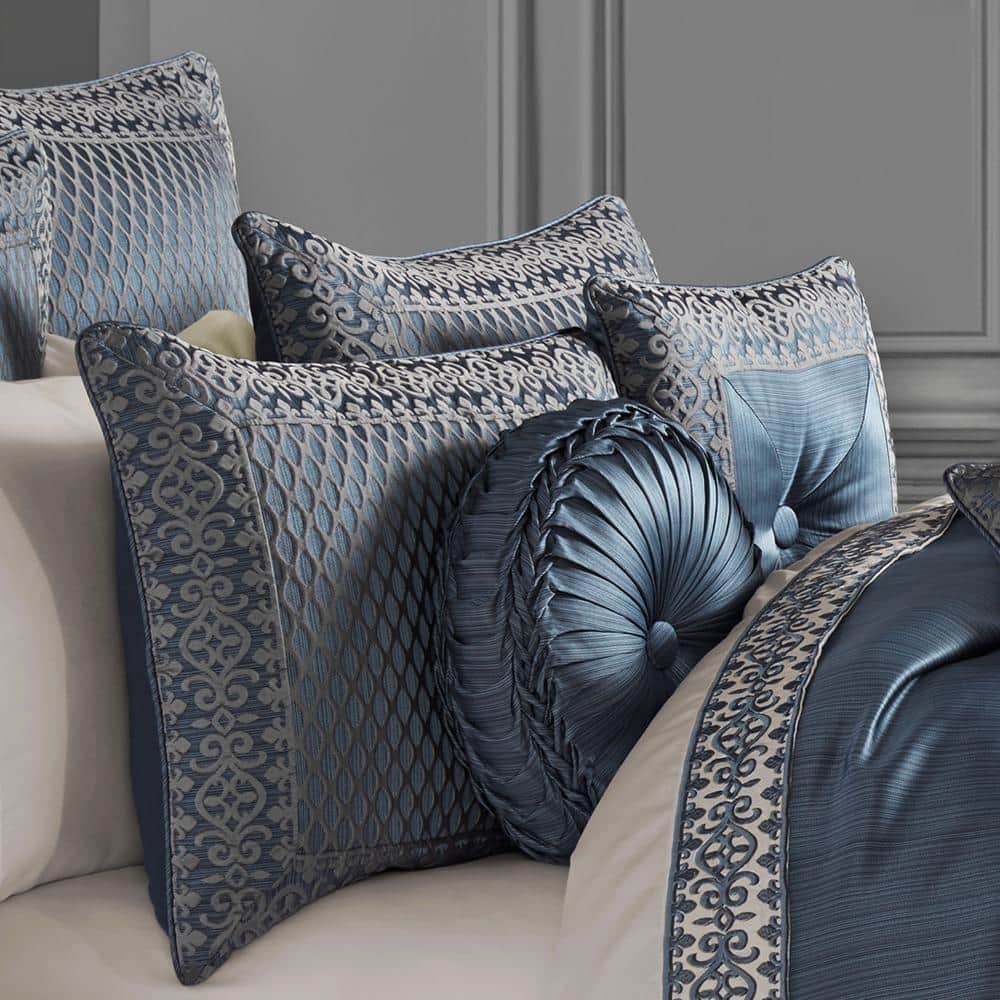 Leah Blue Microfiber Queen Comforter Set with Lattice Pattern