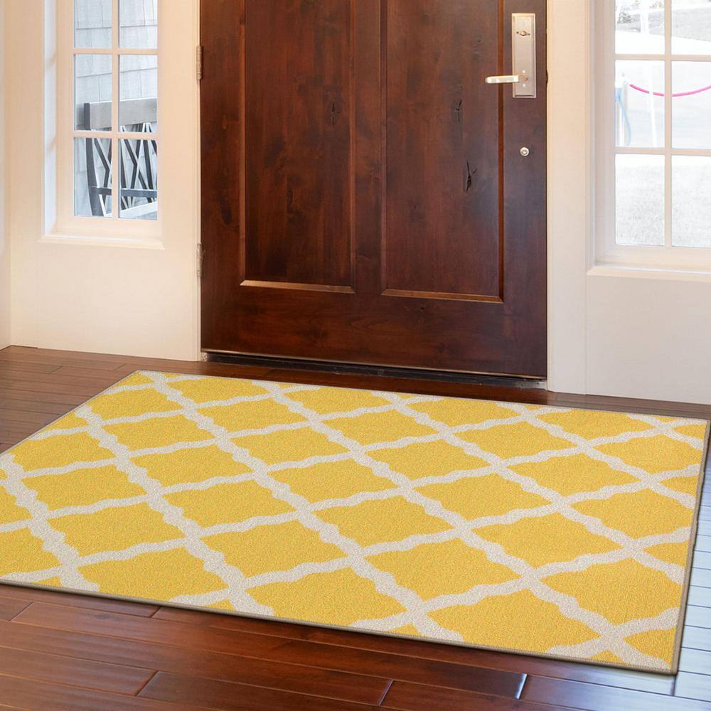 Yellow and White Moroccan Trellis Washable Kids Rug