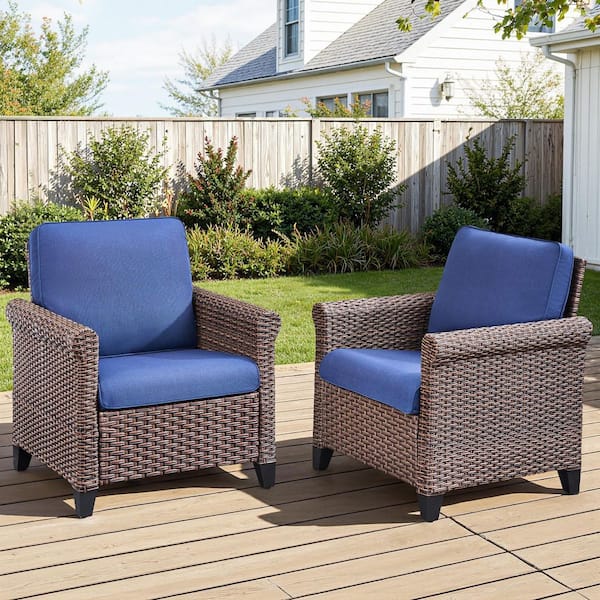 TwinFlow Brown PE Wicker Outdoor Lounge Chair with 4 in. Olefin Blue Cushions/Patio Furniture (2-Pack)
