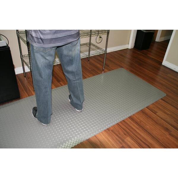 Gray Workout Floor Mats Diamond Plate Pattern 1/2" Thick Anti-fatigue 24 sf 