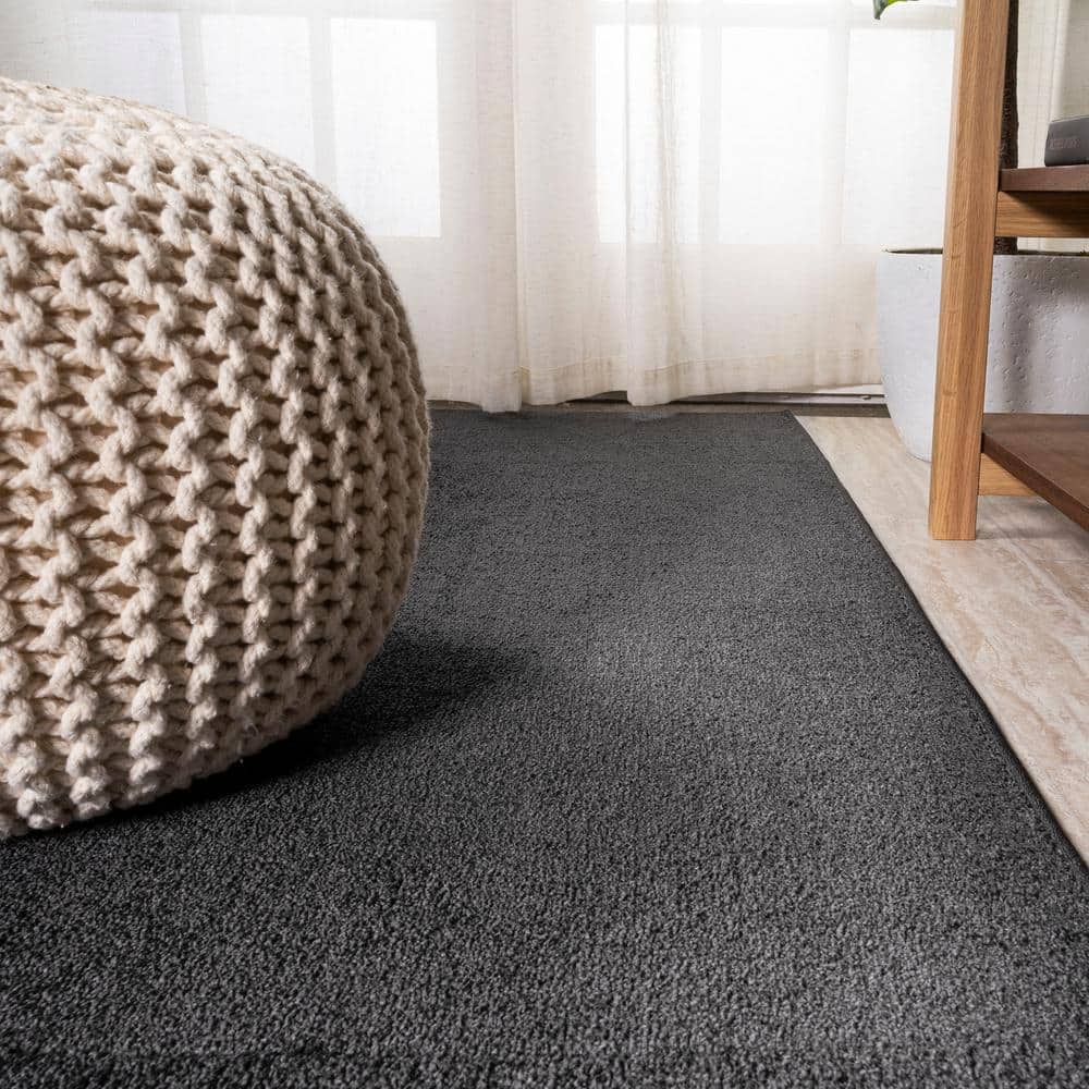 JONATHAN Y SUPERSOFT Haze Solid Low-Pile 5 x 5 (ft) Loomed Polypropylene Black Square Indoor Solid Farmhouse/Cottage Area rug