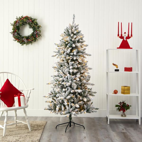 https://images.thdstatic.com/productImages/836b5e80-11ba-4957-ad6b-dadab578dd13/svn/nearly-natural-pre-lit-christmas-trees-t1612-31_600.jpg